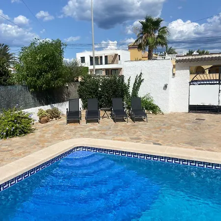 Villa Rhoda With Private Pool