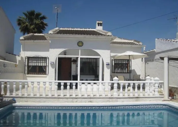 Villa Rhoda With Private Pool