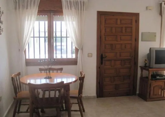 Villa Rhoda With Private Pool Torrevieja