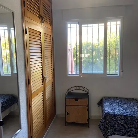 Βίλα Rhoda With Private Pool