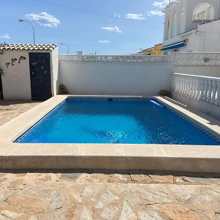 Βίλα Rhoda With Private Pool Τορεβιέχα